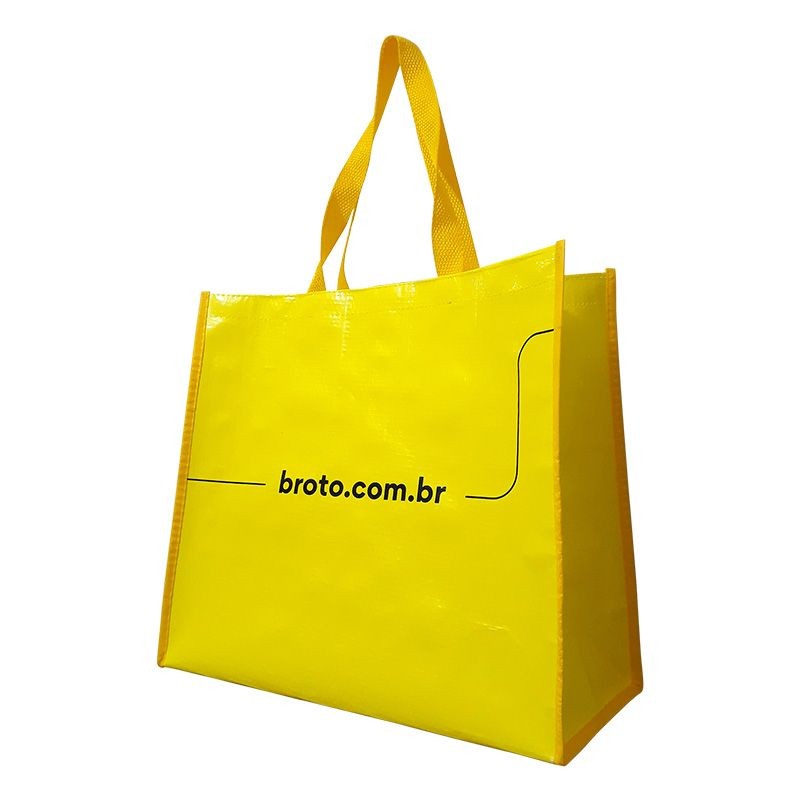 Sacolas de ráfia