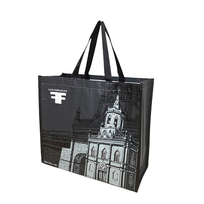 Sacolas retornaveis de rafia