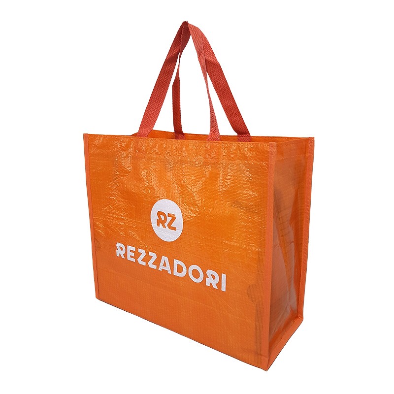 Sacolas reutilizáveis rafia